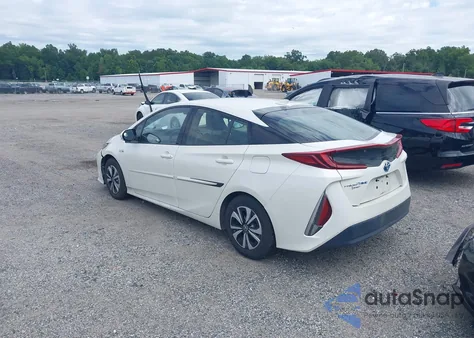2017 Toyota Prius Prime Premium из США, поврежденный, VIN JTDKARFP9H3000622